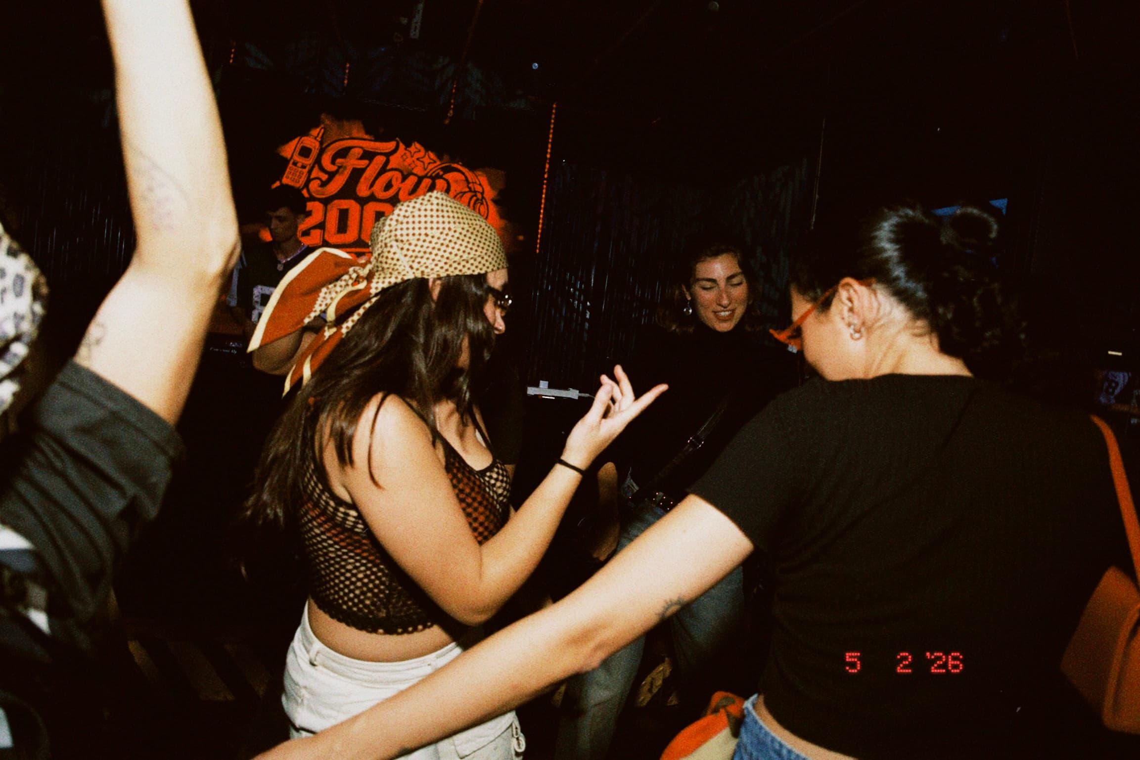 Baile y energía en Flow 2000's